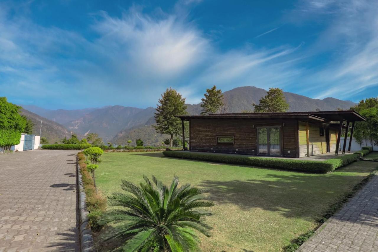 Saffronstays Paradise Pines, Dehradun - Cliff Villa With Valley & Forest Views Eksteriør billede